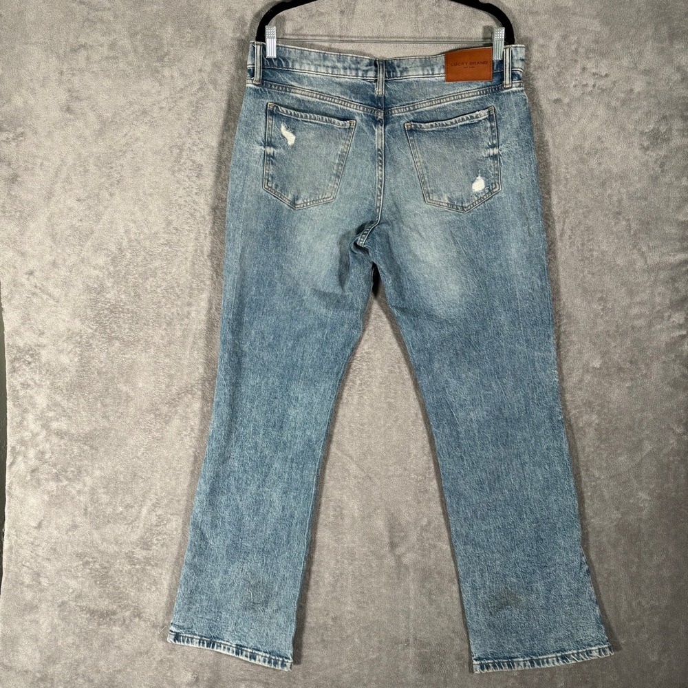 Lucky Brand Easy Rider Mid Rise Boot Jeans Women Fit 35x31 Light Wash Distressed - Picture 2 of 16